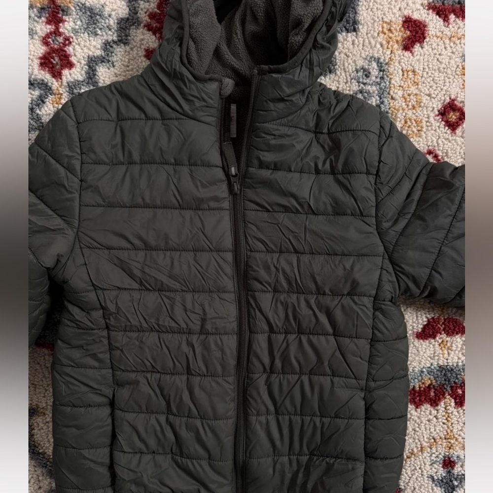 Puffer Jacket - Picture 2 of 4